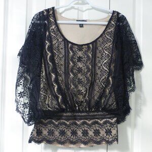 LE CHATEAU black lace flutter sleeve top